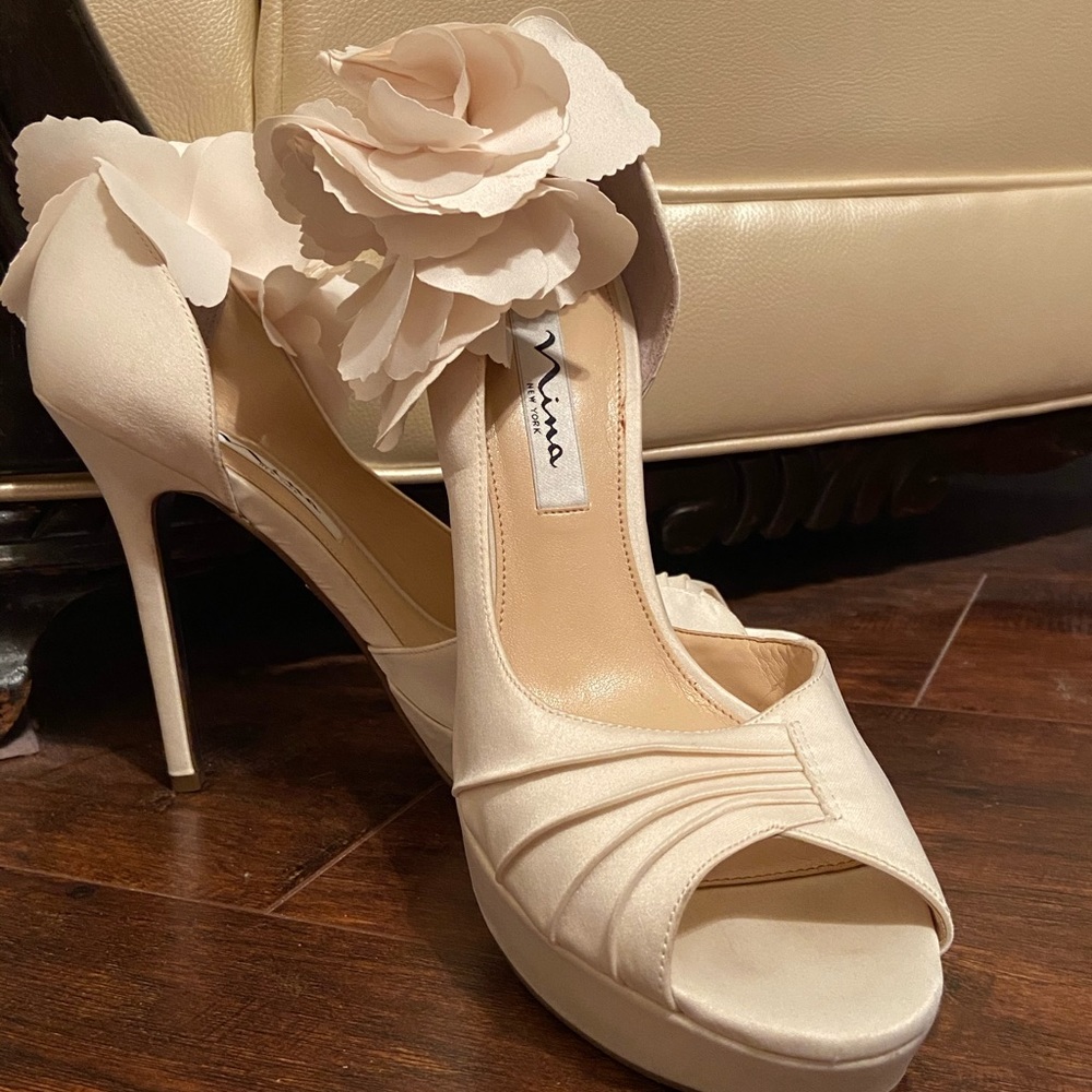 Mia floral heels